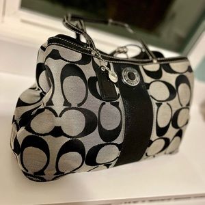 COACH | Signature Print Black Over the Shoulder Purse
